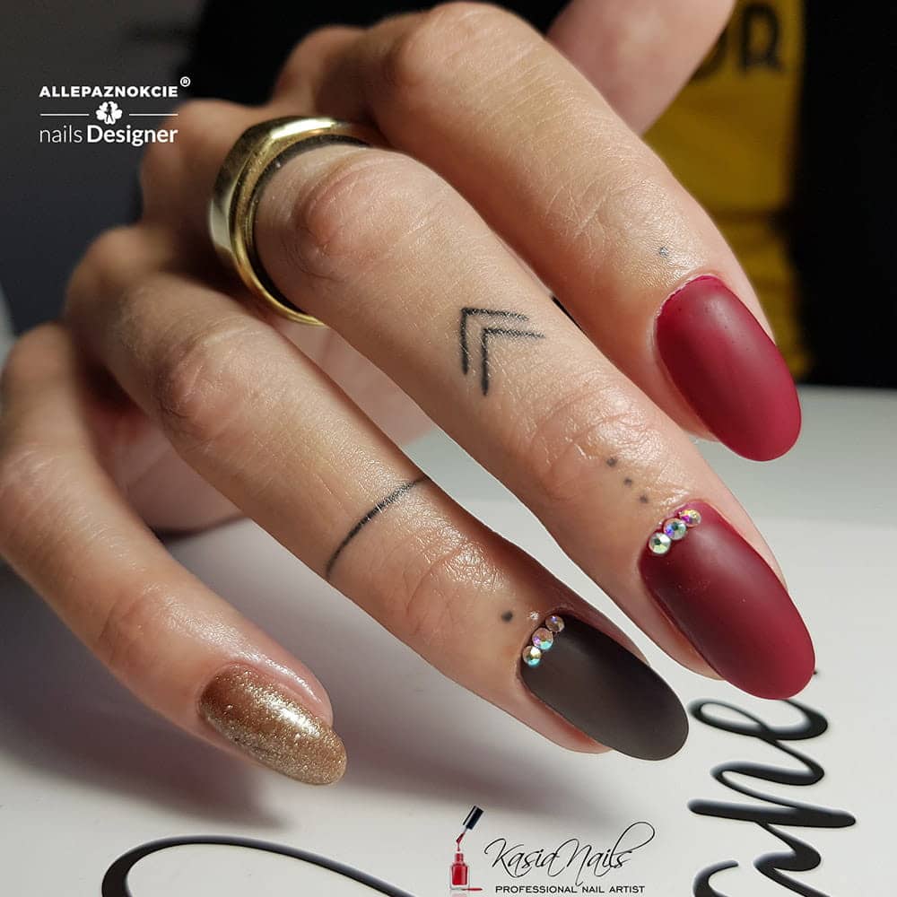 UV lak MollyLac 496 Scarlet 5 ml - slika 3